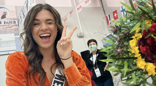 Julia Sinning deelt haatberichten die ze kreeg na deelname Bachelor