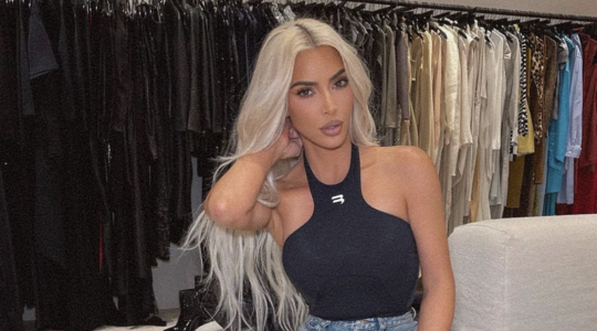 What?! Kim Kardashian zou poep eten om er jong uit te blijven zien