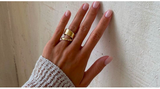 clean girl nails