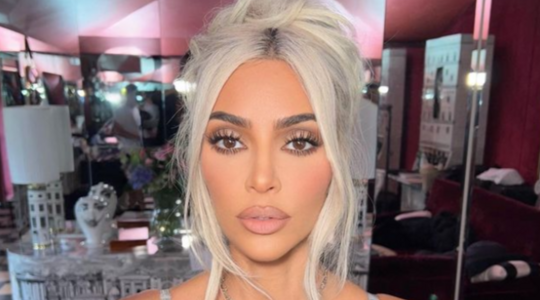 barbie-haarstijl-kim-kardashian