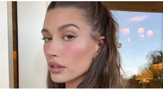 Hailey Bieber