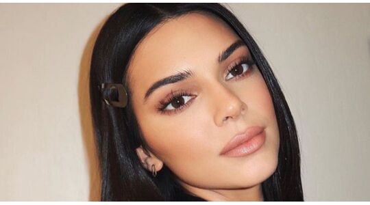 make-up Kendall Jenner