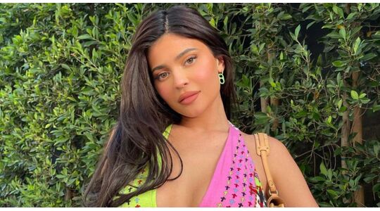 Kylie Jenner deelt foto Aire