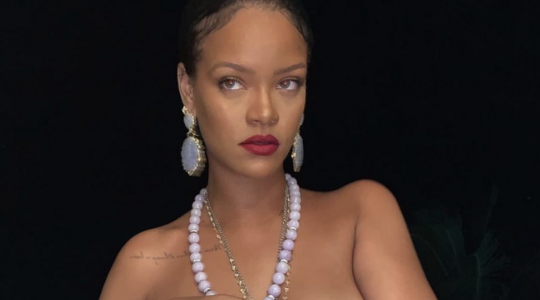 rihanna geen geld super bowl