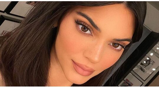 kendall jenner photoshop fail