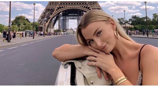 salaris van influencer Noor de Groot