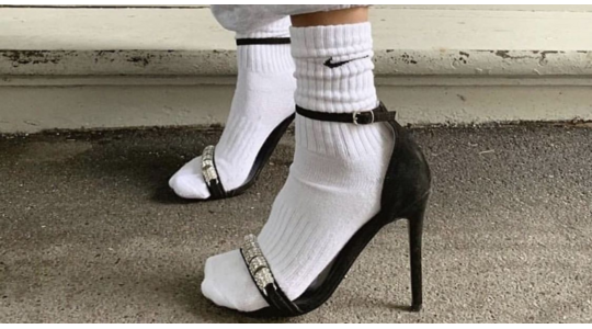 Sandalen sokken trend 2023 zomer