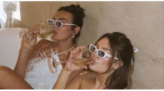 All white party outfits inspiratie
