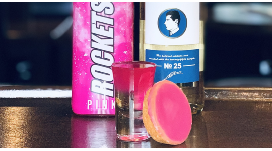 Roze koeken shot maken