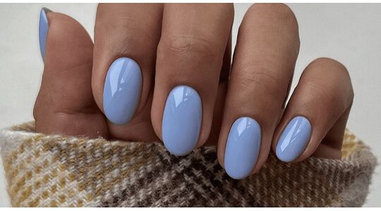 blueberry milk nails