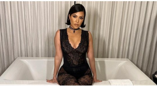 Kourtney Kardashian badkamer