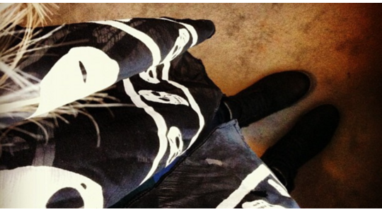 skull scarf gevreesd item zeroes comeback