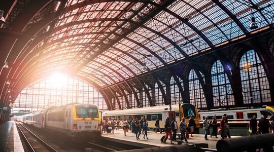 treinrit amsterdam londen femfem