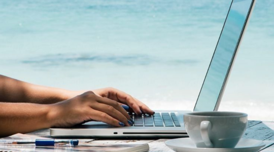 digital nomad tips eigen business