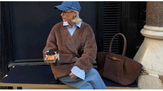bruine tas