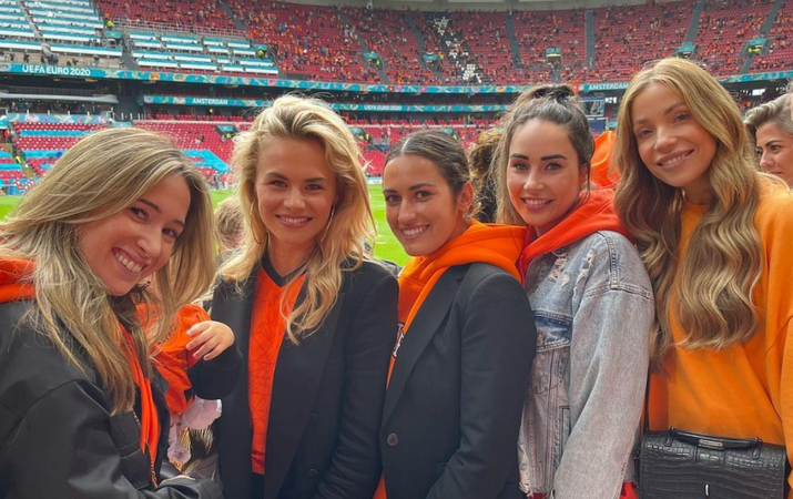 Powerwomen! Dit zijn de vrouwen en vriendinnen van onze voetballers