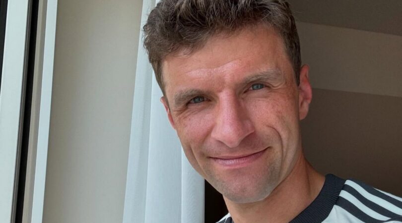 Thomas Muller zonder baard.